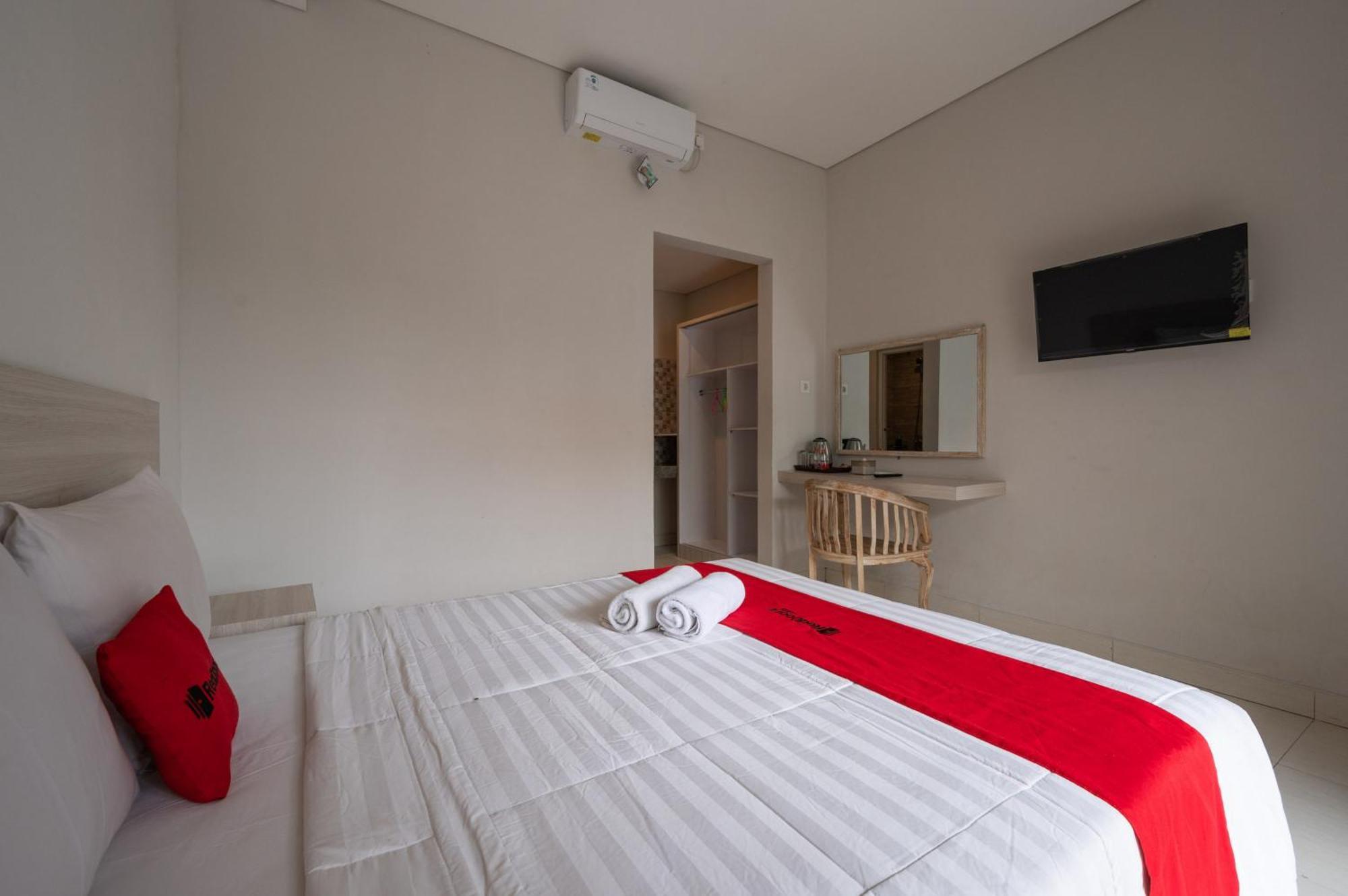 Reddoorz Plus At Yasa'S Living Denpasar Sanur Extérieur photo