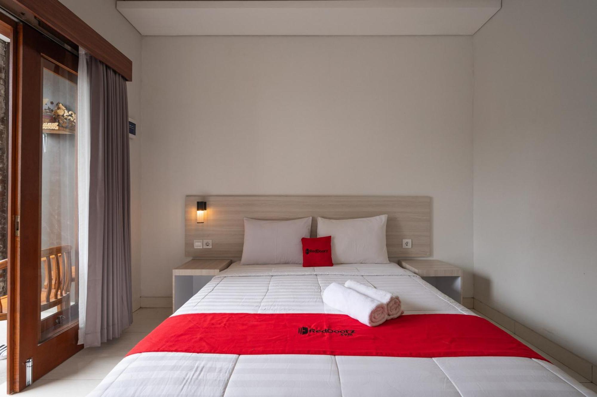 Reddoorz Plus At Yasa'S Living Denpasar Sanur Extérieur photo